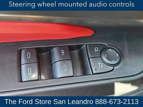 Used 2025 Chevrolet Equinox EV RS FWD image 27