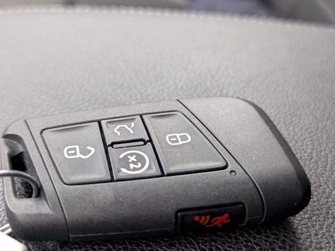 Certified 2023 Volkswagen Atlas SE AWD/4WD image 31