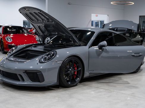 Used 2018 Porsche 911 GT3 image 33
