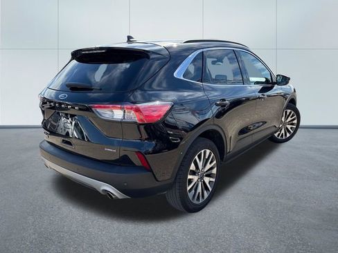 Used 2020 Ford Escape Titanium AWD/4WD image 4