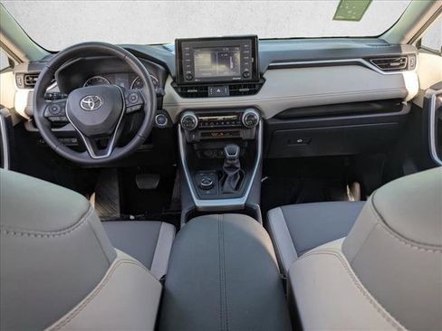 Certified 2022 Toyota RAV4 XLE Premium image 17