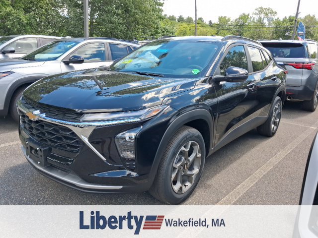 New 2026 Chevrolet Trax LT FWD image 3