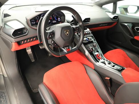 Used 2015 Lamborghini Huracan LP 610-4 AWD/4WD image 15
