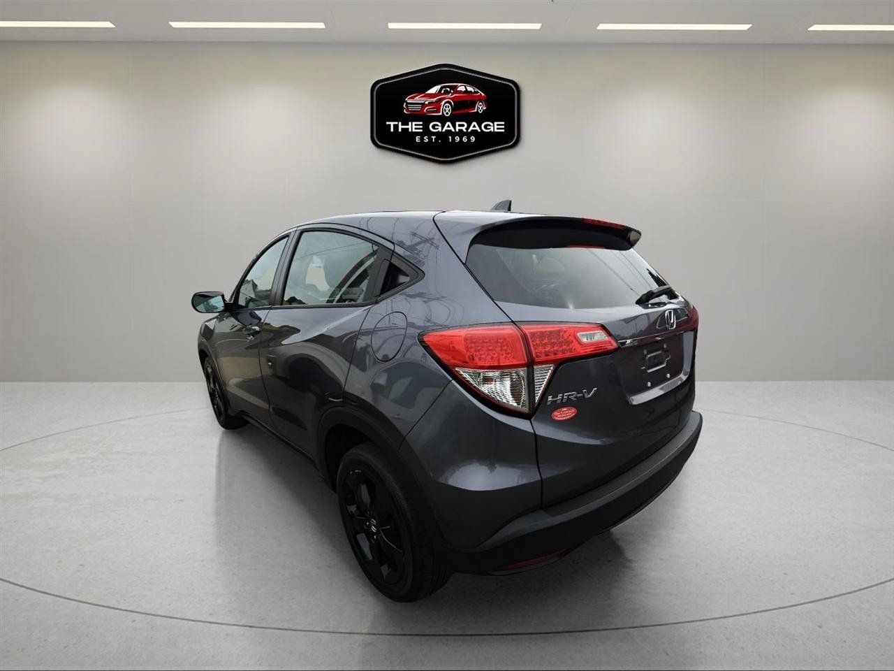 Used 2021 Honda HR-V LX image 4