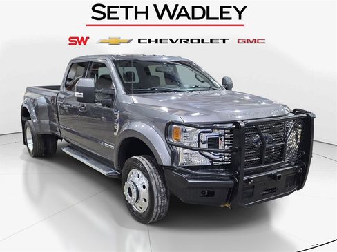 Used 2022 Ford F450 Lariat w/ FX4 Off-Road Package image 1