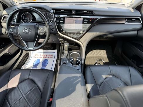 Used 2019 Toyota Camry XLE w/ Driver Assist Package FWD image 14