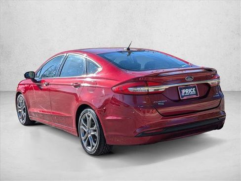 Used 2017 Ford Fusion SE w/ Equipment Group 601A image 7