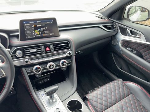 Used 2021 Genesis G70 3.3T w/ Sport Package image 27