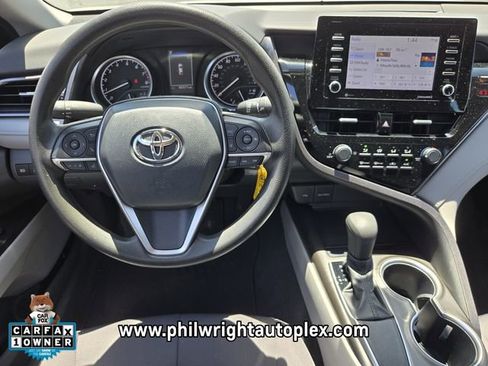 Used 2021 Toyota Camry LE FWD image 12