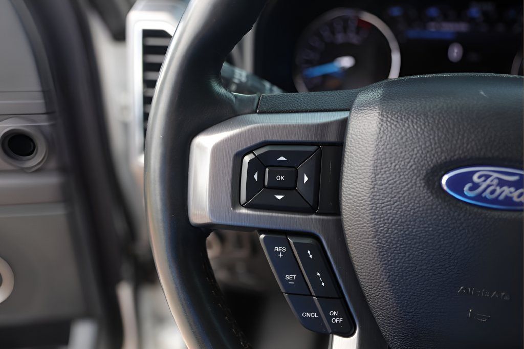 Used 2021 Ford Expedition Platinum RWD image 14