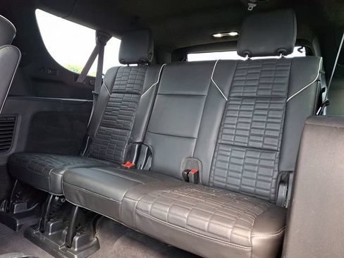 Used 2023 Cadillac Escalade ESV V w/ LPO, Floor Liner Package AWD/4WD image 9