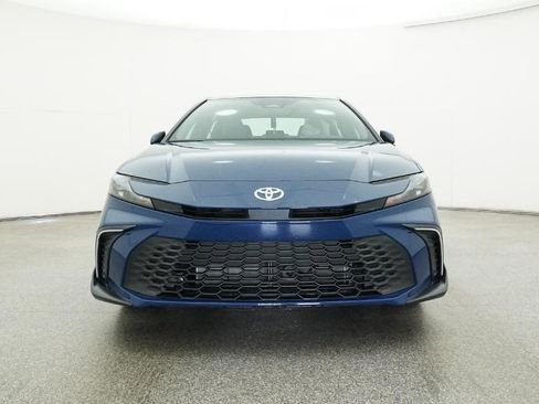New 2026 Toyota Camry SE image 3