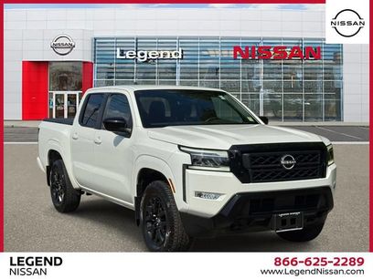 Used 2023 Nissan Frontier SV w/ Midnight Edition Package