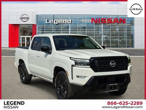 Used 2023 Nissan Frontier SV w/ Midnight Edition Package AWD/4WD image 1