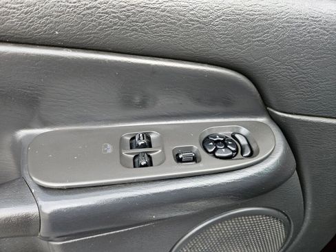 Used 2005 Dodge Ram 1500 Truck SLT w/ Trailer Tow Group image 12