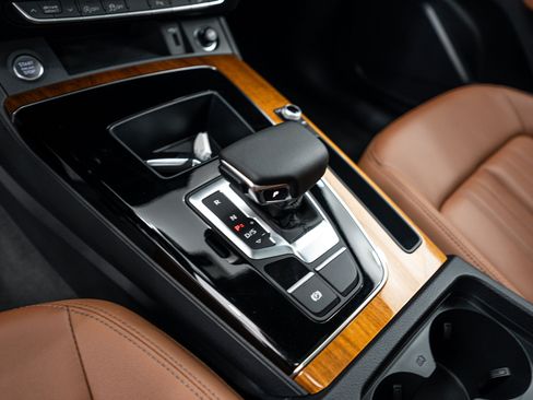 Certified 2023 Audi Q5 2.0T Premium AWD/4WD image 11