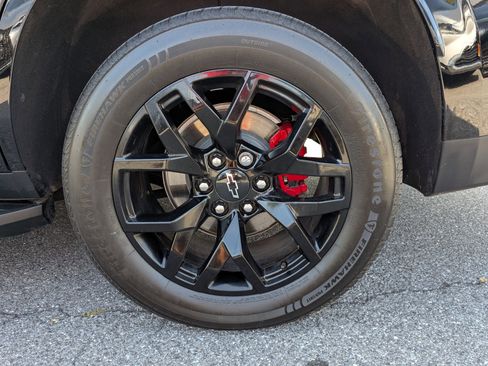 Used 2023 Chevrolet Tahoe RST w/ RST Performance Edition image 9