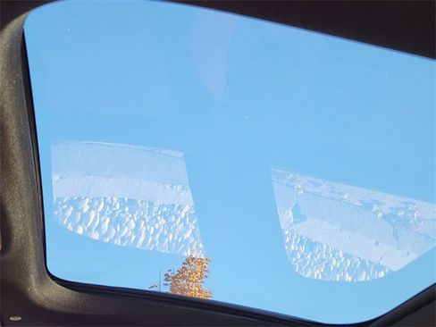 New 2025 Mercedes-Benz GLB 35 AMG 4MATIC image 19