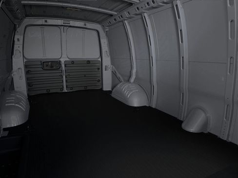New 2025 GMC Savana 2500 w/ Driver Convenience Package image 17