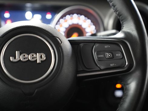 Used 2022 Jeep Wrangler Unlimited Sport AWD/4WD image 20
