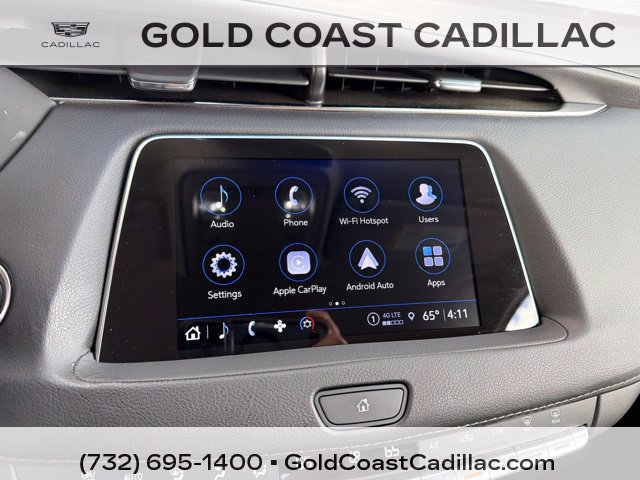Used 2023 Cadillac XT4 Luxury w/ Cold Weather Package FWD image 19