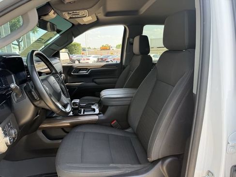 Used 2024 Chevrolet Silverado 1500 RST w/ Convenience Package II AWD/4WD image 26