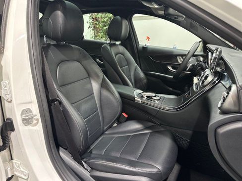 Used 2015 Mercedes-Benz C 300 4MATIC Sedan image 52