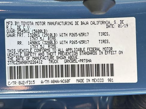 Used 2019 Toyota Tacoma TRD Sport w/ Technology Package AWD/4WD image 30