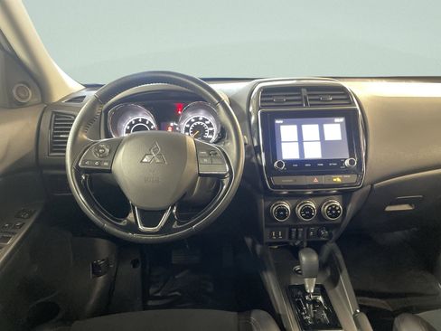 Used 2024 Mitsubishi Outlander Sport SE image 16