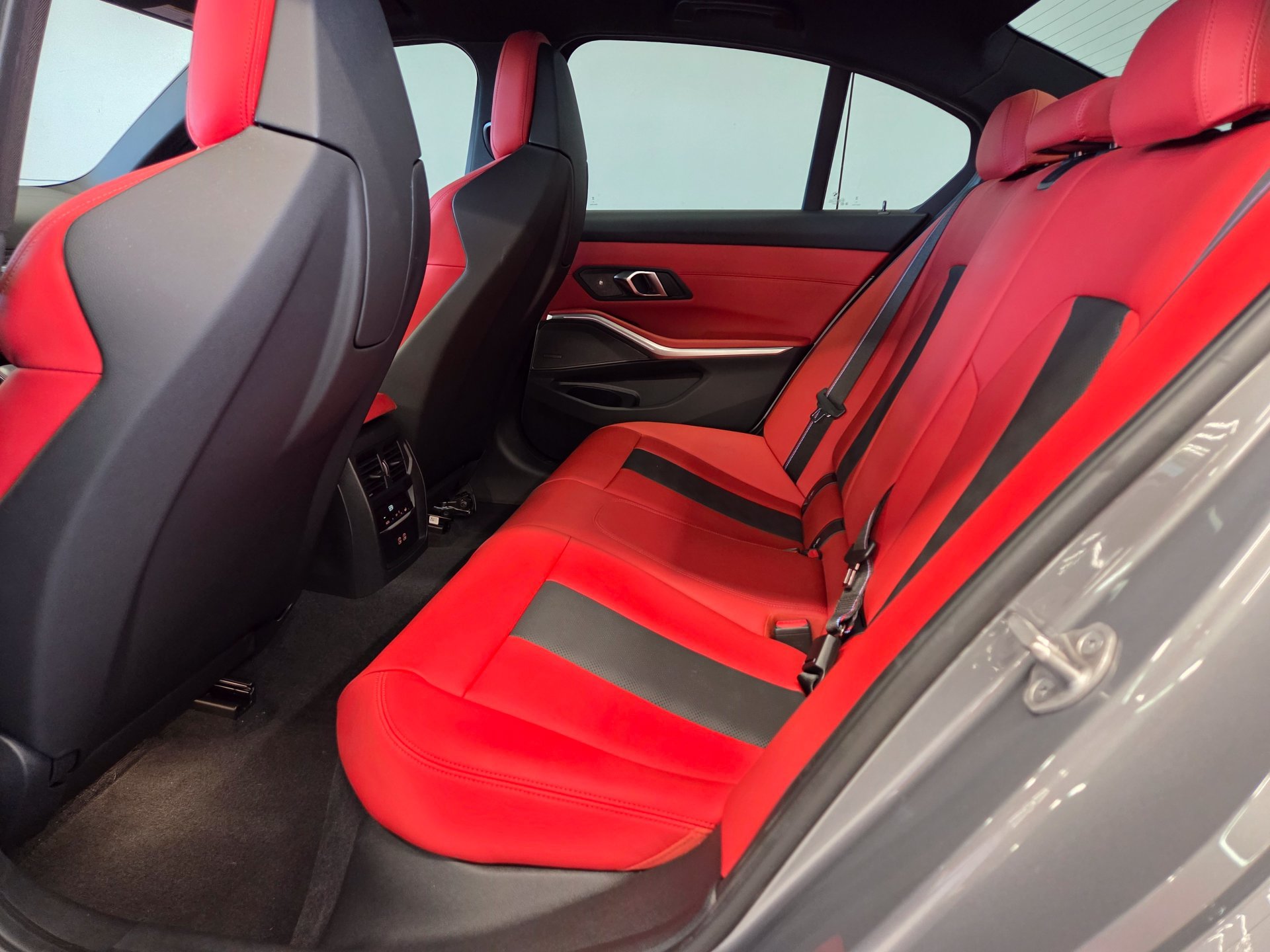 Used 2024 BMW M3 Competition w/ Executive Package AWD/4WD image 10