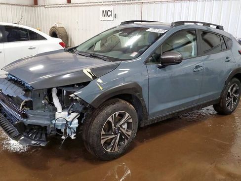 Used 2025 Subaru Crosstrek 2.5i Premium AWD/4WD image 46