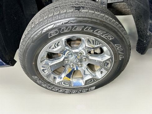 Used 2023 RAM 1500 Big Horn AWD/4WD image 11