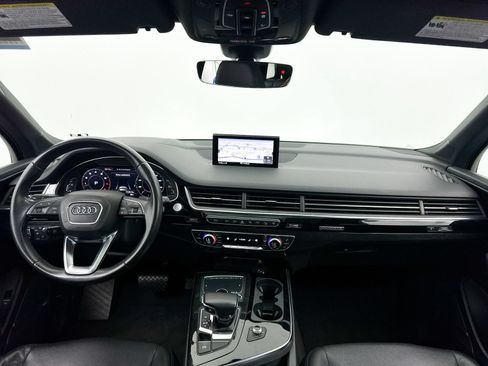 Used 2019 Audi Q7 3.0T Prestige w/ Prestige Package AWD/4WD image 20