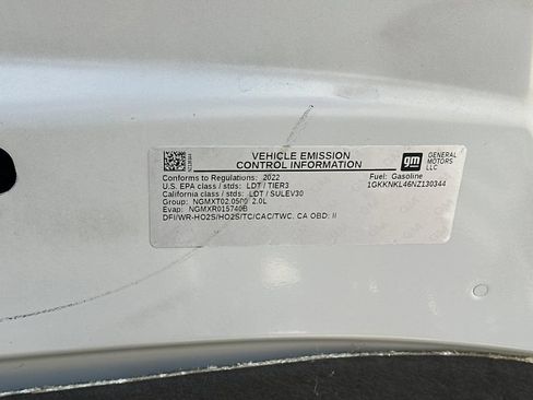 Used 2022 GMC Acadia SLE FWD image 29