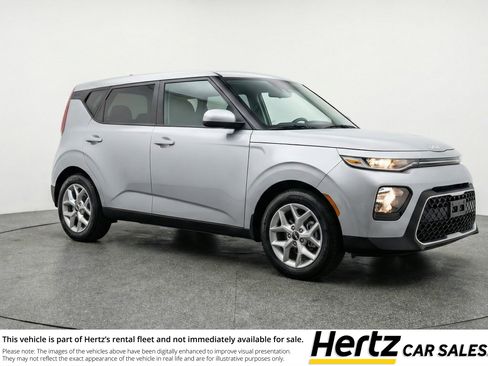 Used 2025 Kia Soul LX w/ LX Technology Package image 1