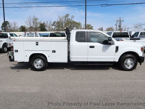 Used 2019 Ford F250 XL w/ Power Equipment Group image 6