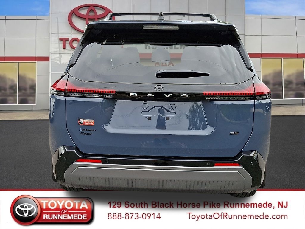 Used 2026 Toyota RAV4 SE AWD/4WD image 5