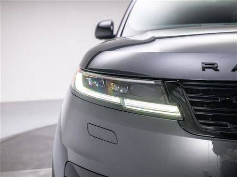 New 2026 Land Rover Range Rover Sport SE image 10