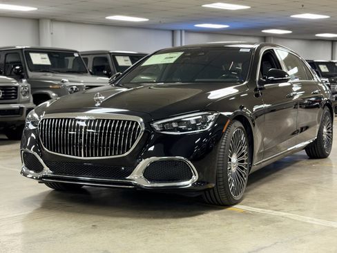 New 2026 Mercedes-Benz Maybach S 580 4MATIC image 6