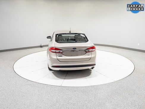 Used 2017 Ford Fusion Energi SE image 31