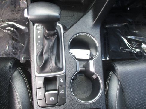 Used 2021 Kia Sportage S w/ S AWD Premium Package image 14