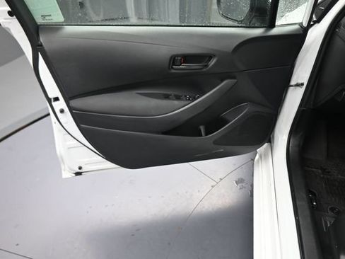 Used 2024 Toyota Corolla LE FWD image 72