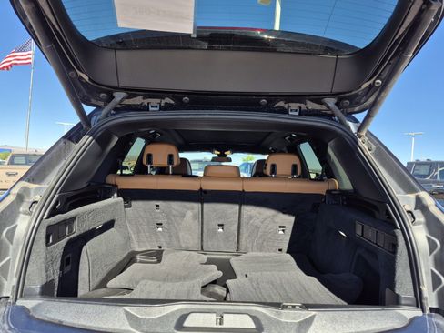 Used 2021 BMW X5 xDrive40i w/ M Sport Package image 21