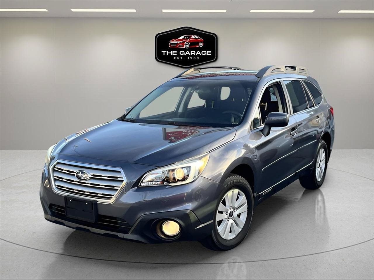 Used 2016 Subaru Outback 2.5i Premium AWD/4WD image 2