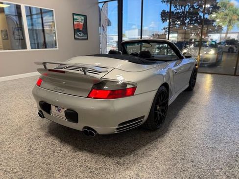 Used 2004 Porsche 911 Turbo AWD/4WD image 9