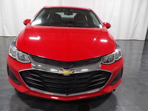 Used 2019 Chevrolet Cruze LS image 2