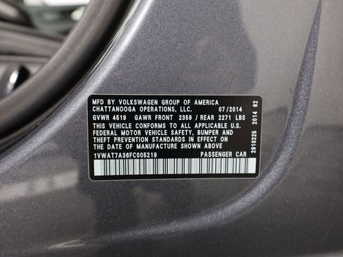 Used 2015 Volkswagen Passat 1.8T Wolfsburg Edition image 39