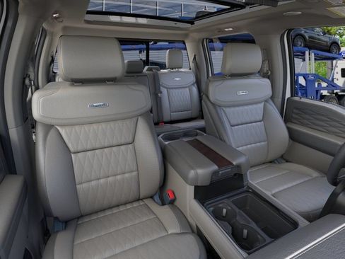New 2026 Ford F250 Platinum w/ Platinum Plus Package AWD/4WD image 10