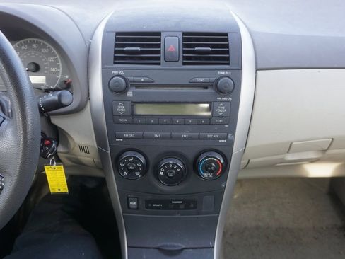 Used 2009 Toyota Corolla LE image 5