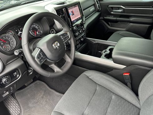 Used 2025 RAM 1500 Big Horn AWD/4WD image 10
